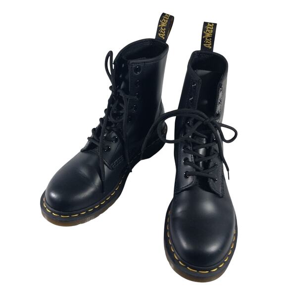 NWOT! DOC MARTENS! BLACK GENUINE LEATHER CHUNKY SOLE LACE-UP ANKLE BOOTS! SZ 7M - Picture 3 of 10